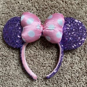 Minnie Mouse Ears Purple